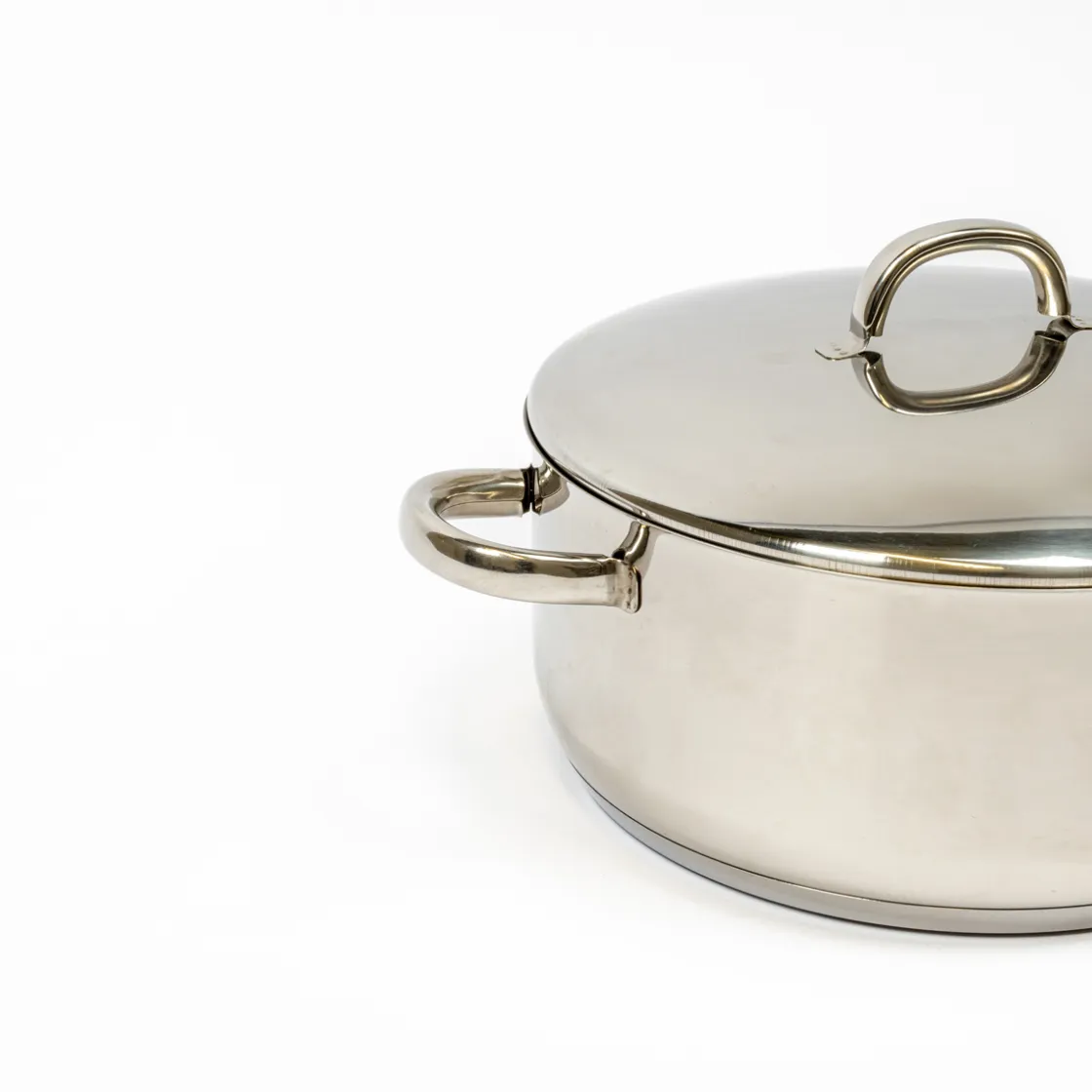 Cazuelas, Sartenes Y Hervidores>Cacerola Altis Inox C/Asa Inducción 28Cm