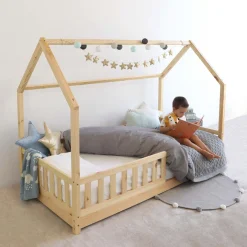 atmosphera4kids Montessori><noscript><img width=