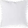 atmosphera Cojines Y Fundas Decorativas>Cojín Blanco Con Pompones 40x40Cm