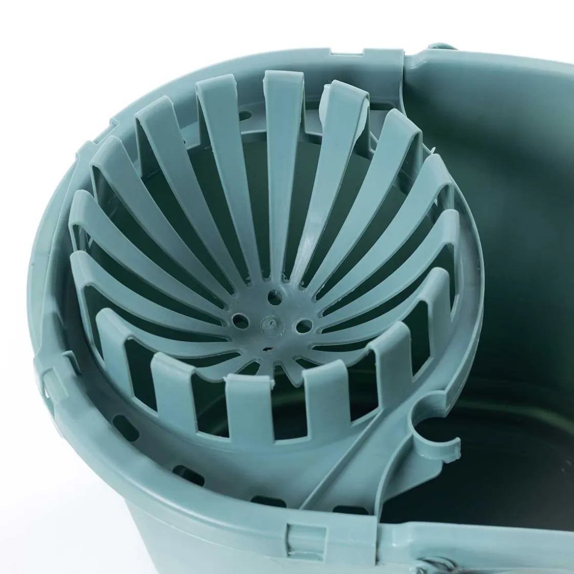 Auxiliares De Limpieza>Cubo con escurridor azul 16l