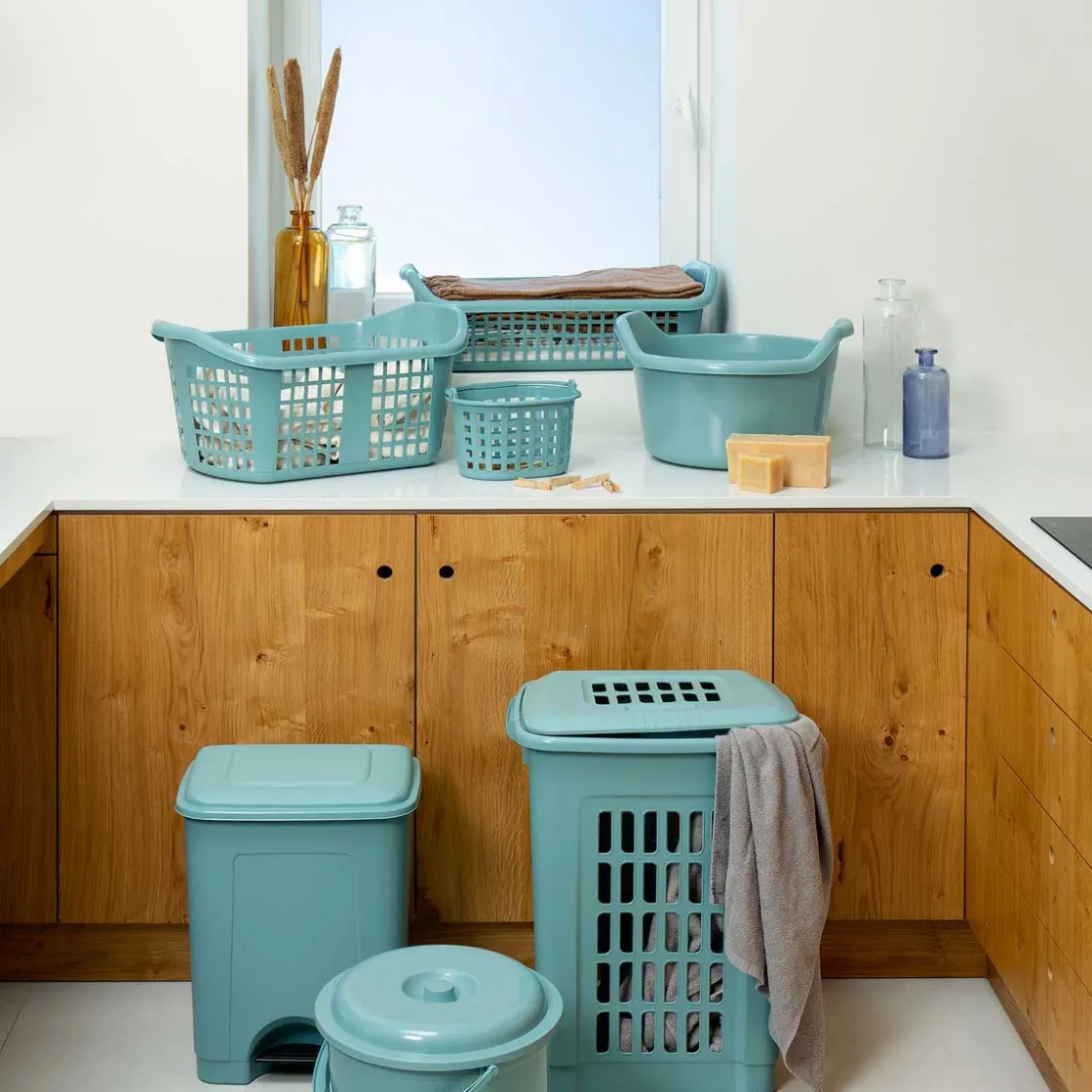 Botes De Basura Y Contenedores De Reciclaje>Cubo De Basura C/Pedal Azul 35L