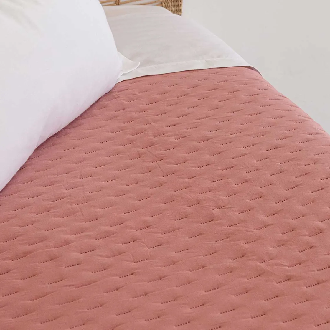 Edredones Y Colchas>Edredón STOCKHOLM salmón 220x240cm